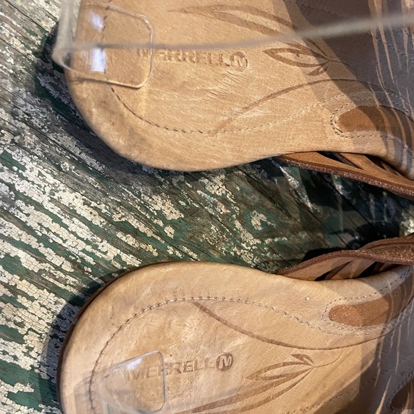 NWOT Cute Merrell Toe Loop Flip Flops - Picture 3 of 5